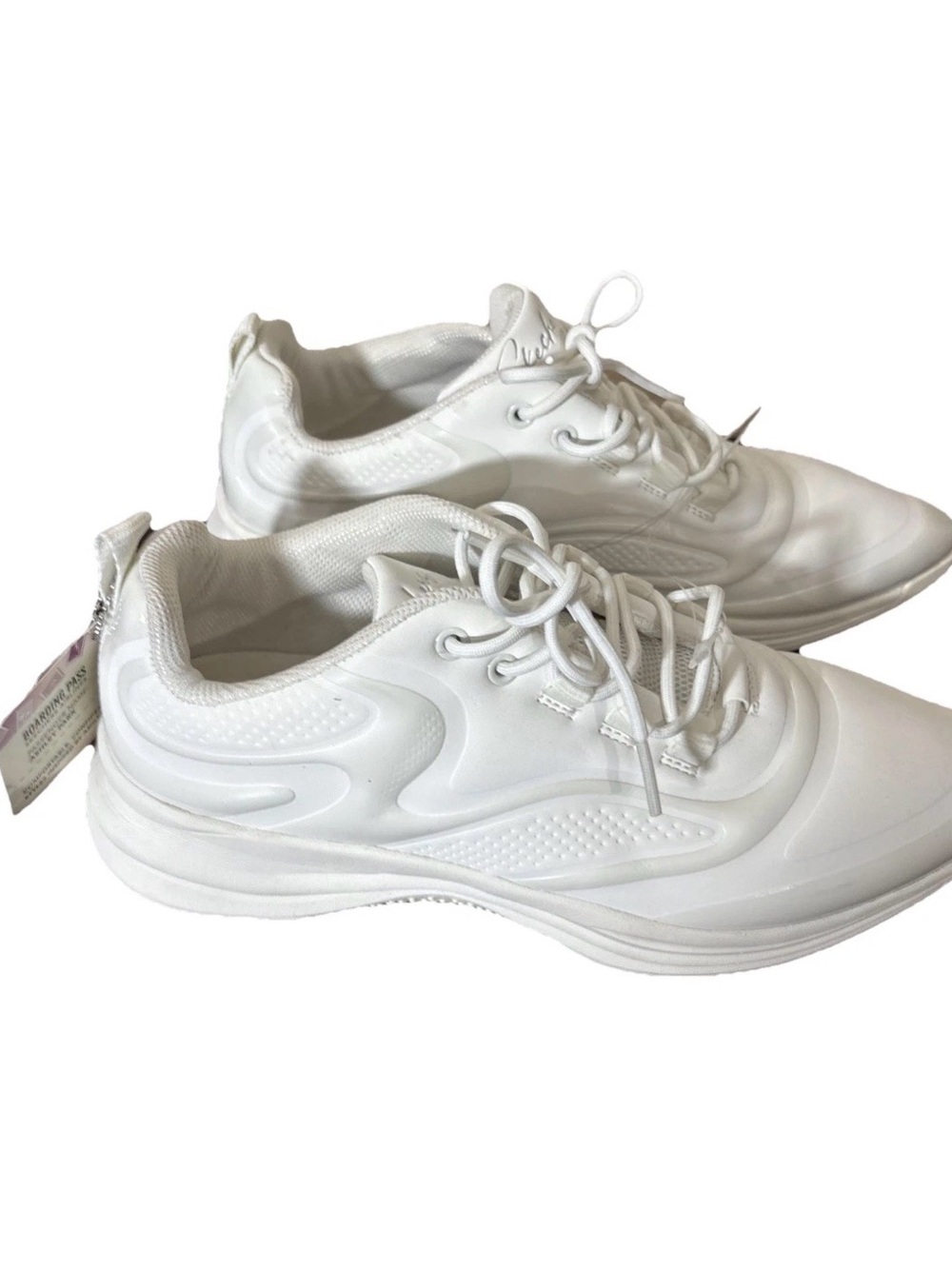 Skechers Women's White Athletic Sneakers Casual Shoes Sz 8.5 NEW